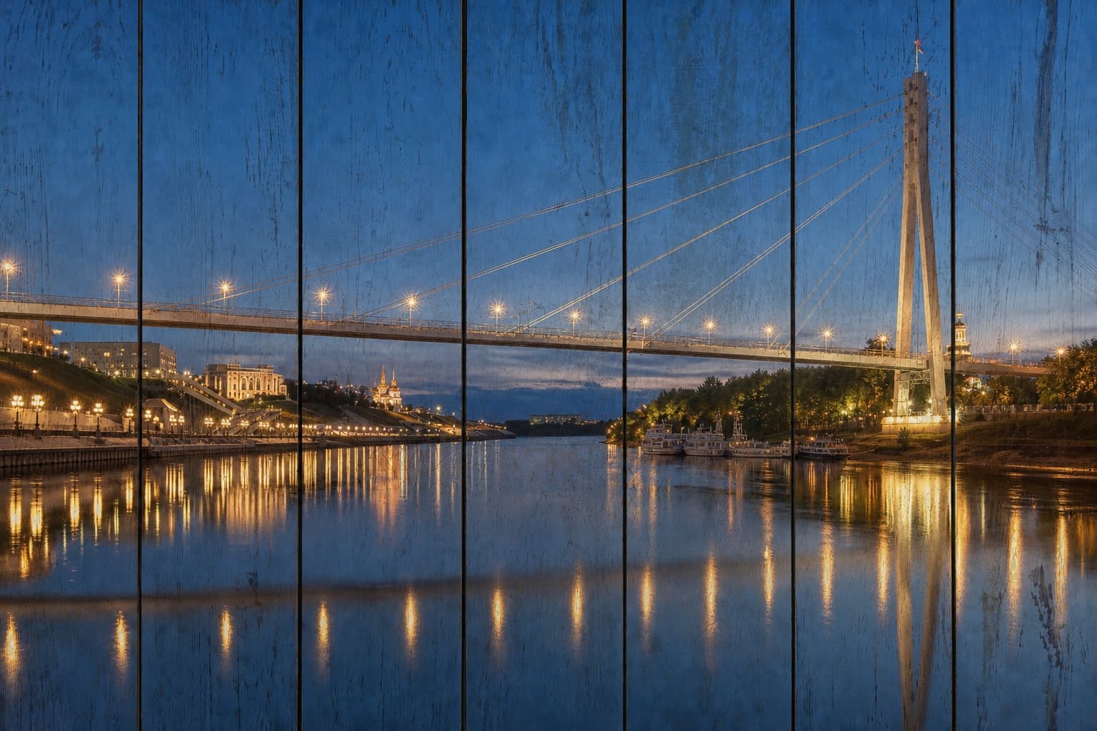 Мост Влюблённых в Тюмени
